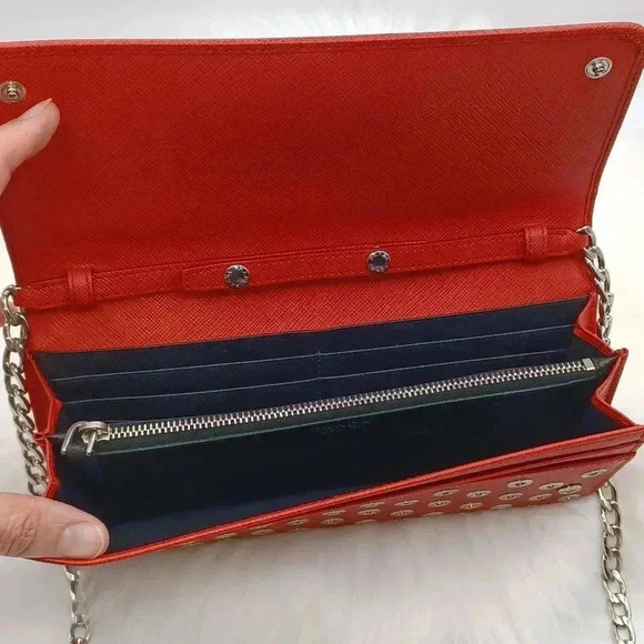 🎁Prada Rouge Grommet Embellished Leather WOC - Picture 7 of 17